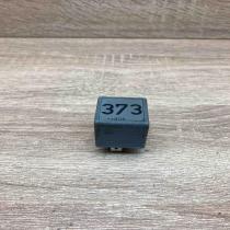 8D0951253A V23134 B52 X301 373 Other relay Volkswagen PASSAT B5