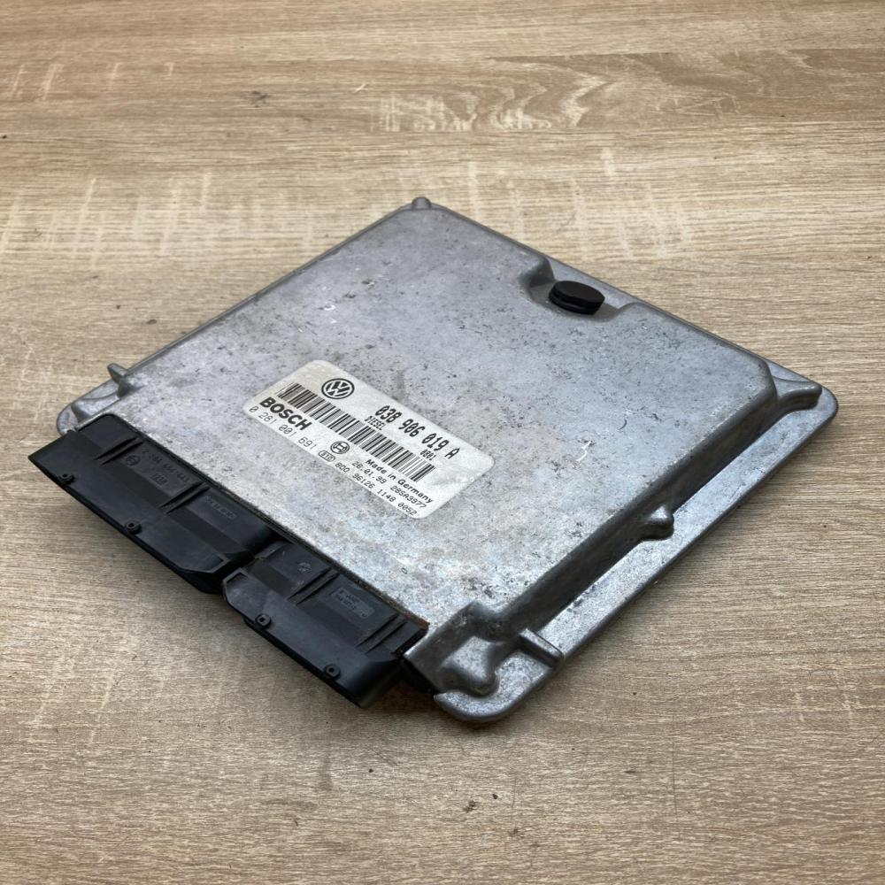 038906019A 0281001691  Engine control unit/module ECU Volkswagen PASSAT B5