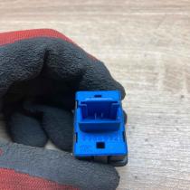 8368932 Used  Electric window control switch BMW 5 E39