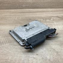 074906018B 0281010084  Engine control unit/module ECU Volkswagen Transporter - C