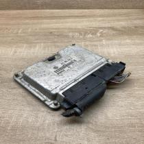074906018B 0281010084  Engine control unit/module ECU Volkswagen Transporter - C