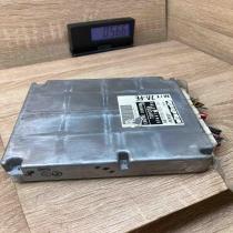 89661 05390 MB175700 9401  Engine control unit/module ECU Toyota Avensis T270