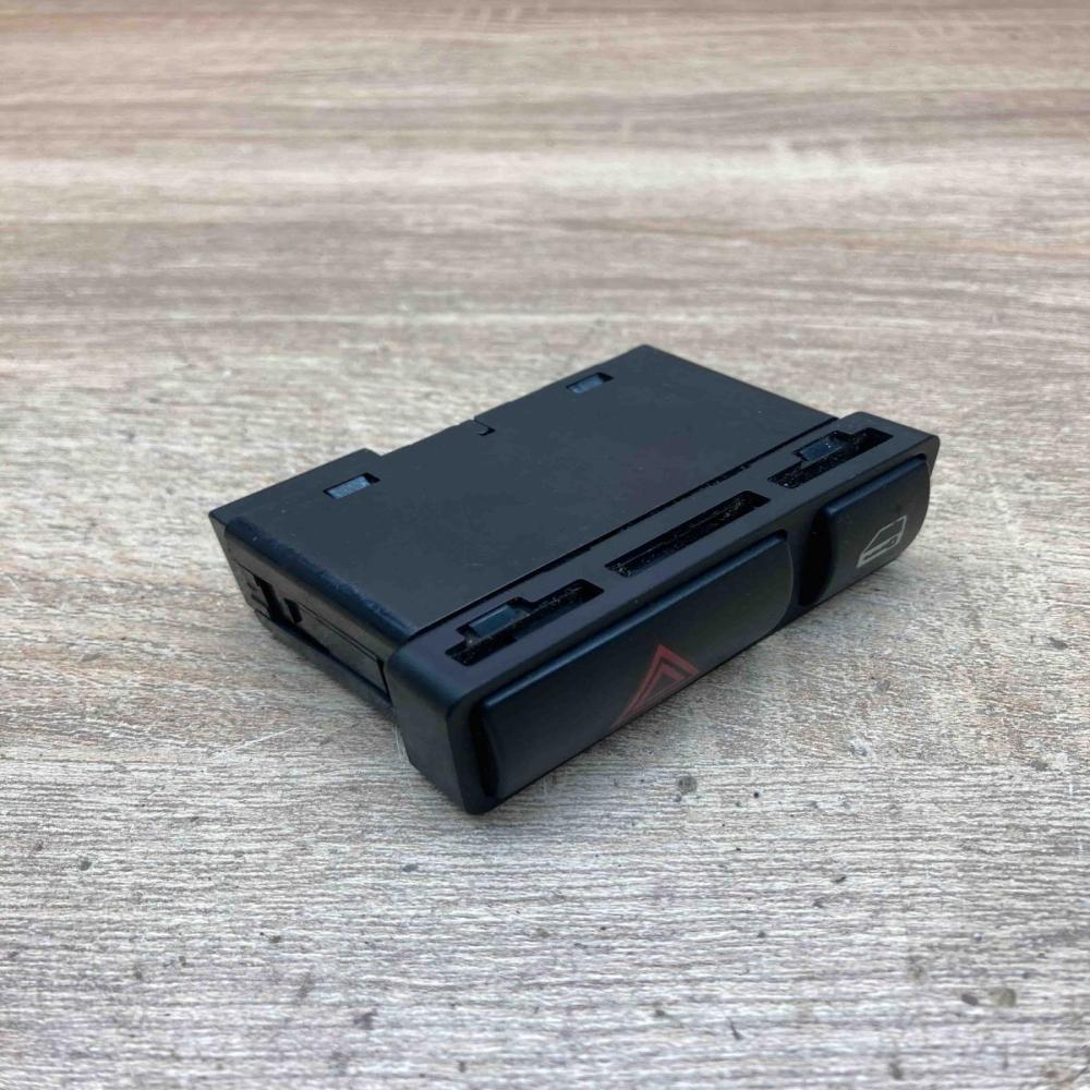 8368920   Hazard light switch BMW 3 E46