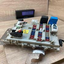 24350 4U100 051601 1  Fuse box set Nissan Almera Tino