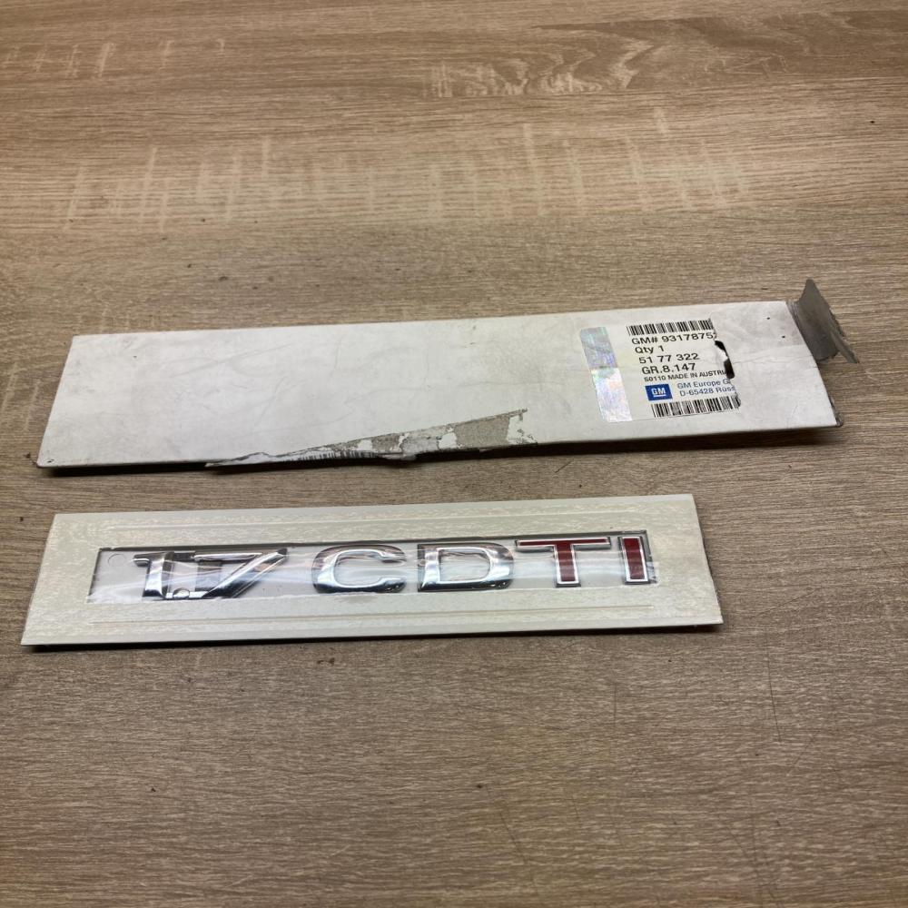 93178753 13155208  Manufacturer badge logo/emblem Opel Corsa C
