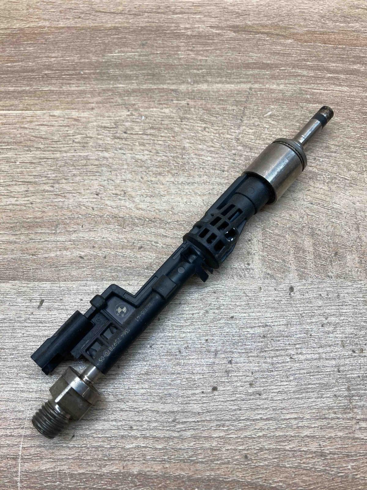 0261500109 13647597870 05 06010229 Fuel injector BMW X5 E70