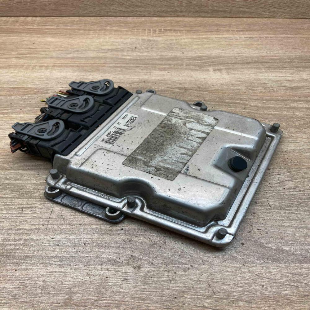 9643527480 0281010590  Engine control unit/module ECU Peugeot 406