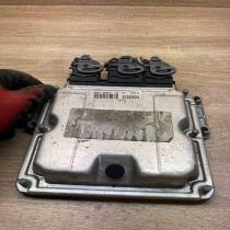 9643527480 0281010590  Engine control unit/module ECU Peugeot 406