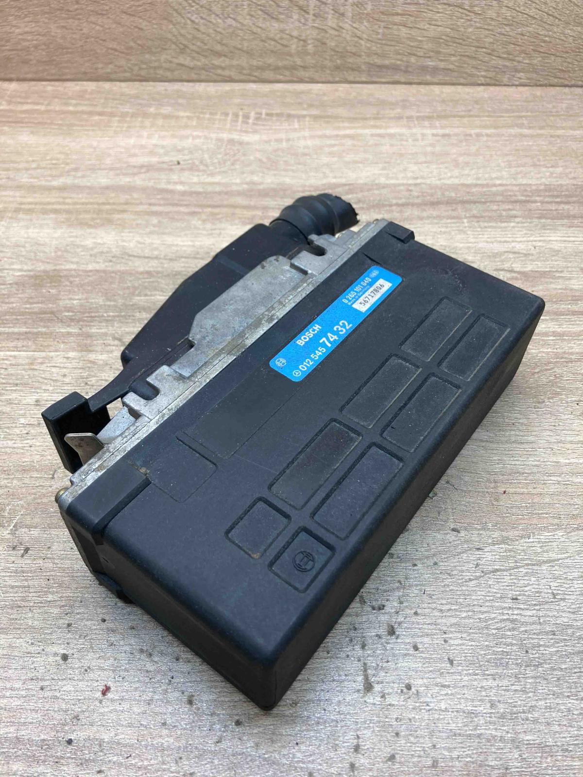 0125457432 0265101040  ABS control unit/module Mercedes-Benz C W202