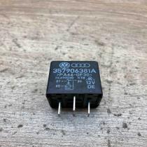 357906381A  109 Other relay Volkswagen Sharan