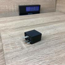 357906381A  109 Other relay Volkswagen Sharan