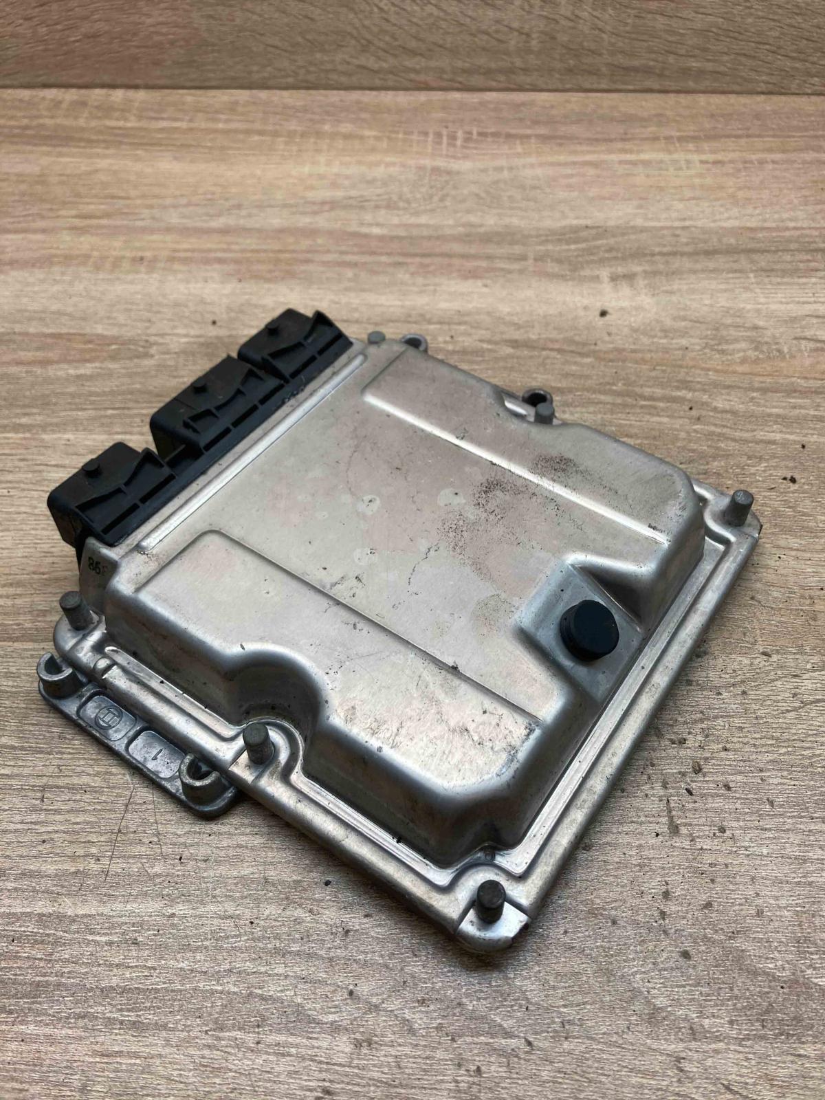 9644199680 0281010765  Engine control unit/module ECU Peugeot 607