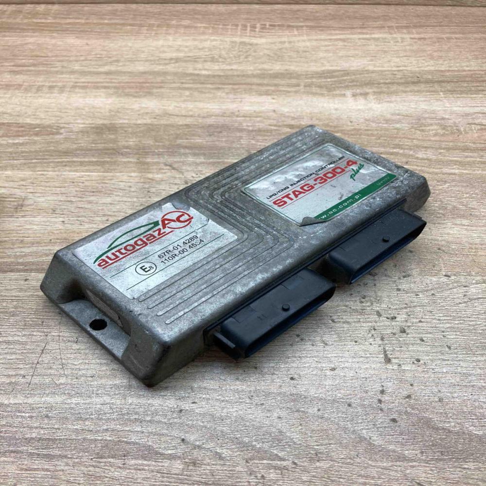67R 014289 110R 004534  LP gas control unit module Chrysler Pacifica