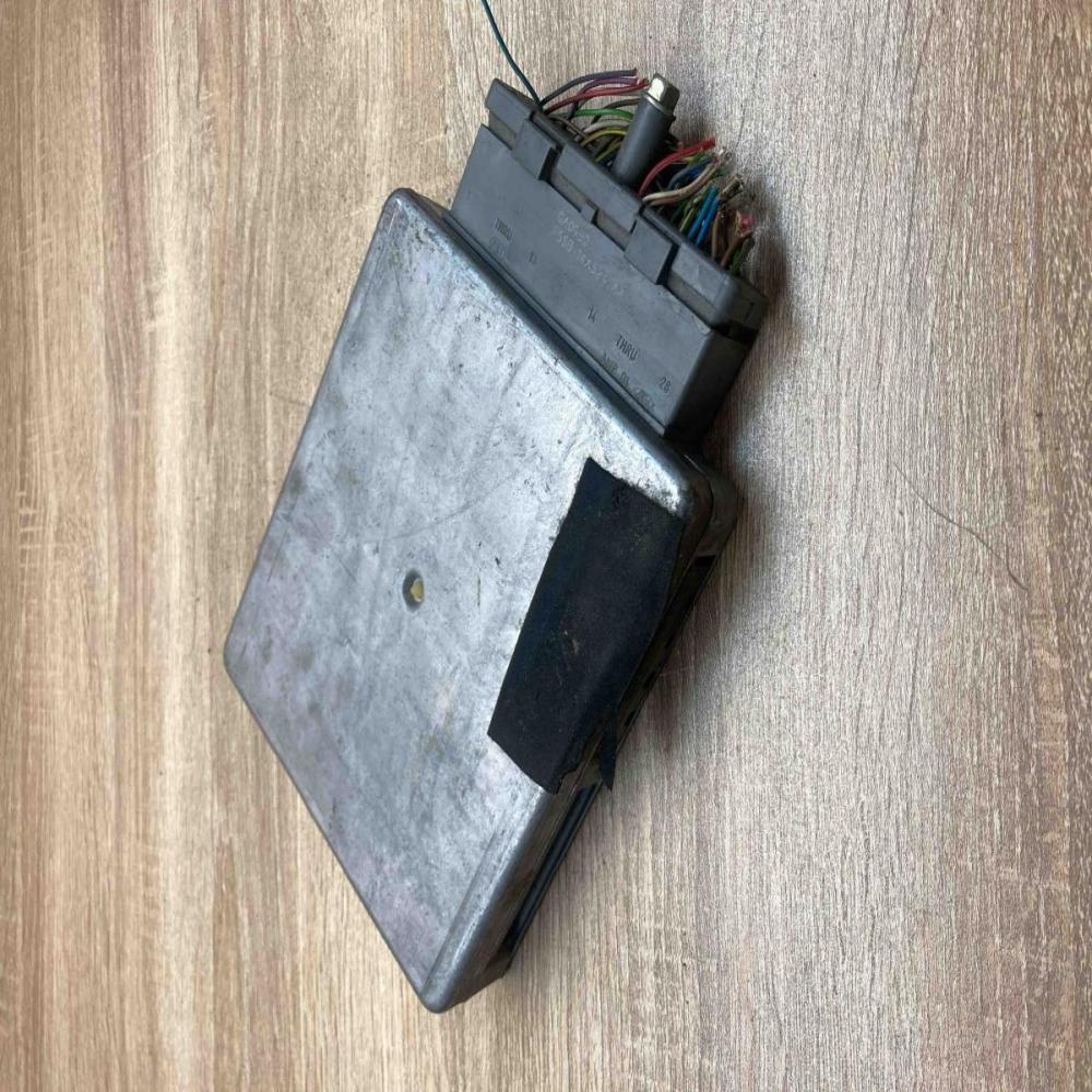 XM2F 12A650 DA  INKS Engine control unit/module ECU Volkswagen Sharan