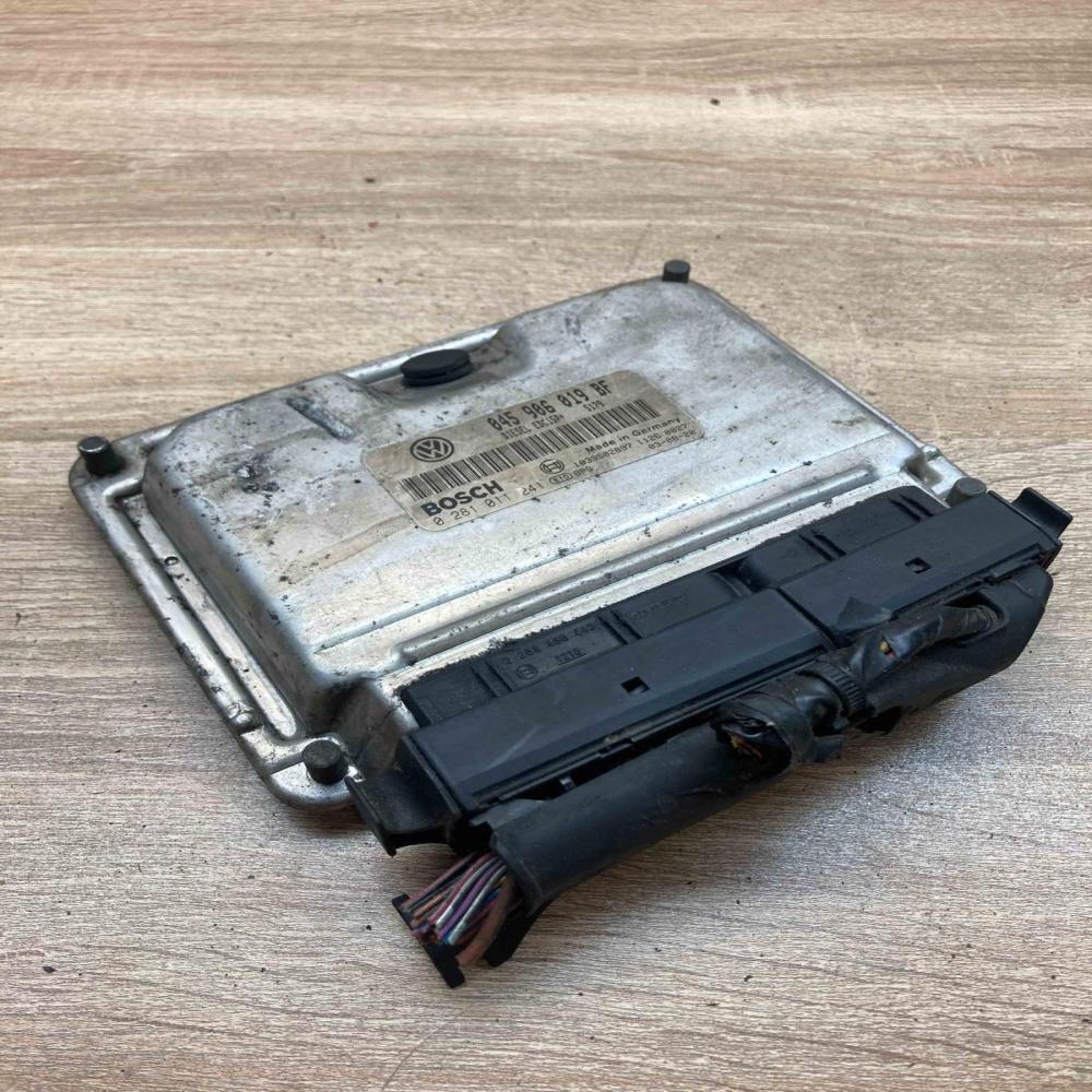 045906019BF 0281011241  Engine control unit/module ECU Volkswagen Polo IV 9N3