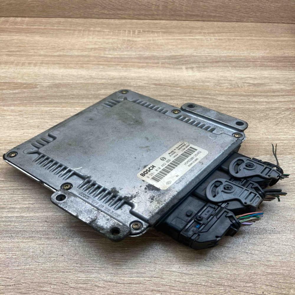 8200126462 0281010482  Engine control unit/module ECU Renault Laguna II