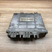 7700105953 0281001809  Engine control unit/module ECU Renault Scenic I