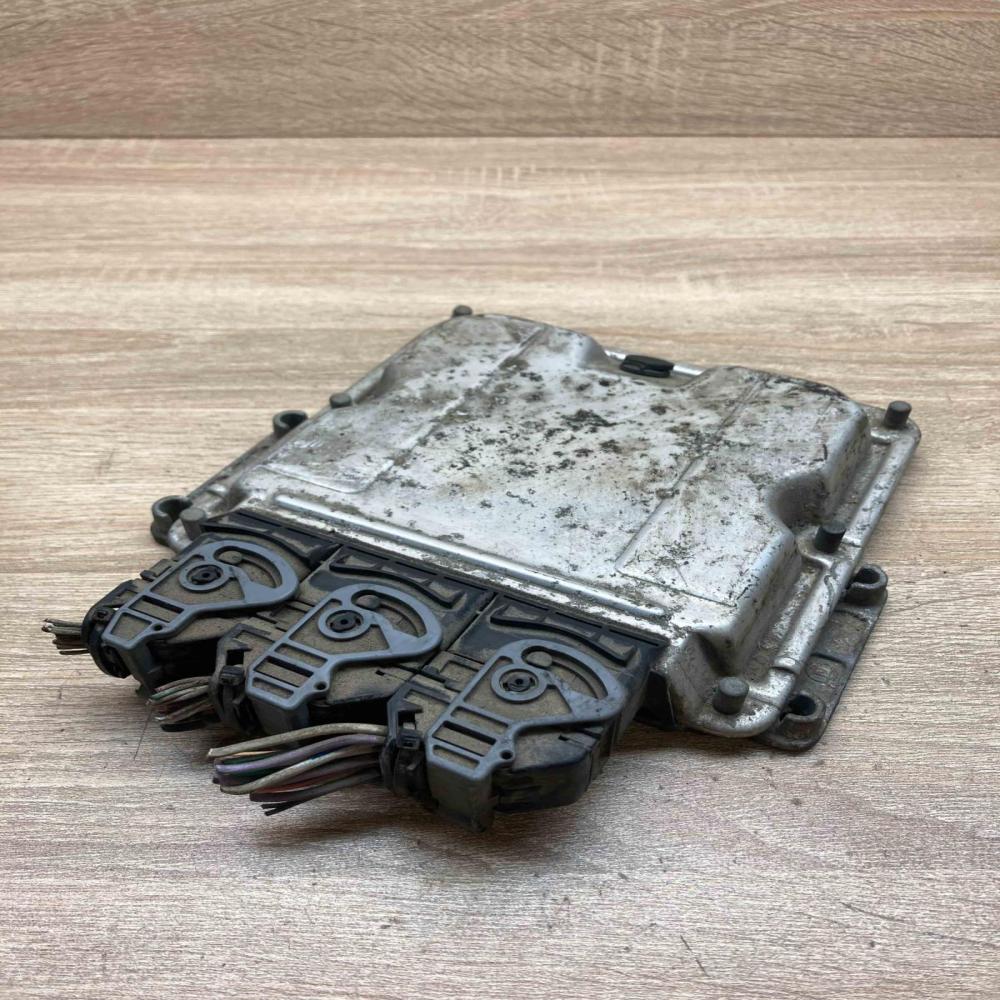 0281010297 8200048297  Engine control unit/module ECU Renault Laguna II