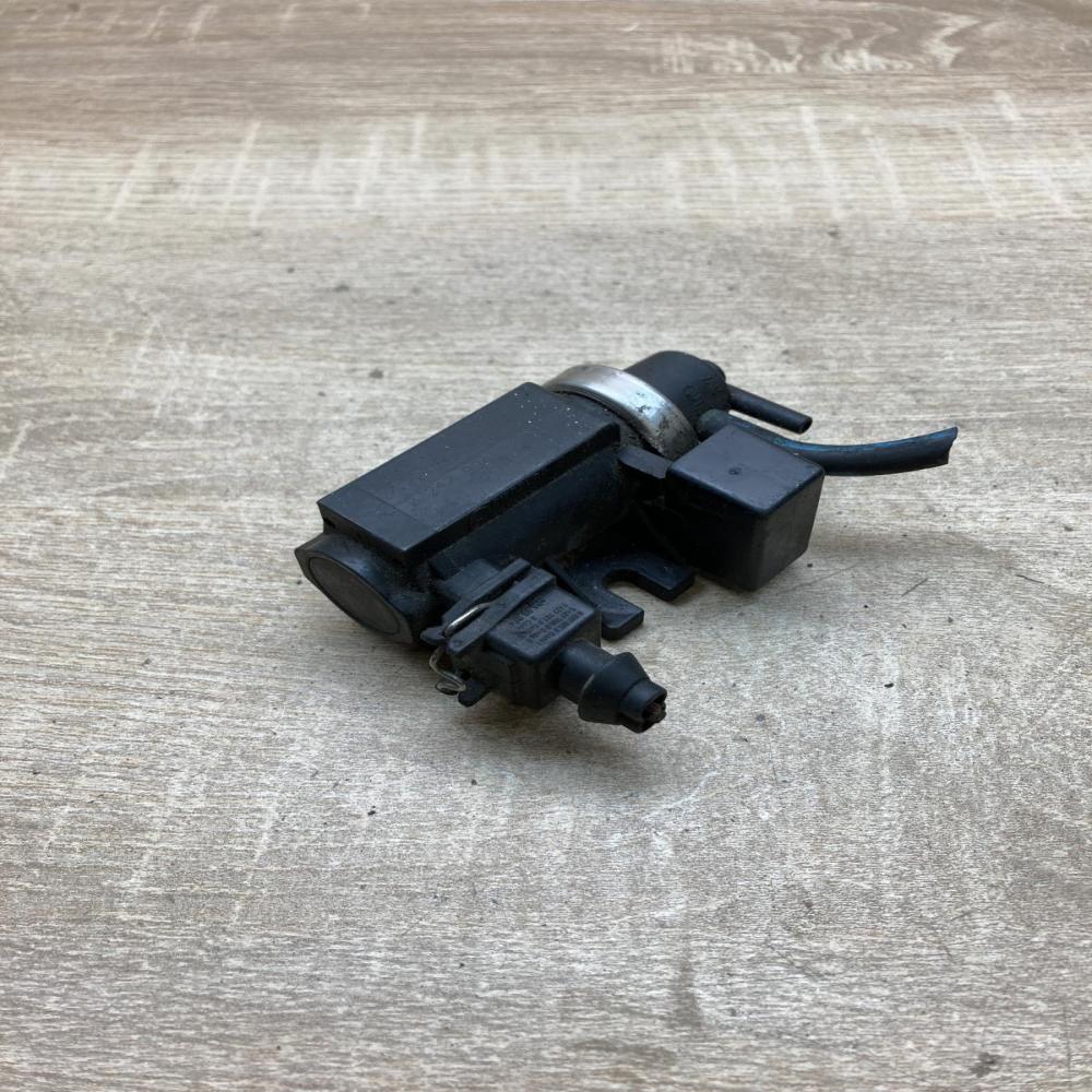 2247906 72279600  Turbo solenoid valve BMW 5 E39