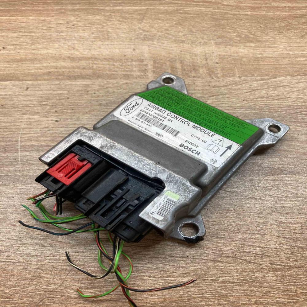YS4T14B056BA 0285001396  Airbag control unit/module Ford Focus