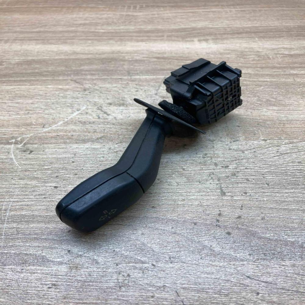 8352014 01100400  Indicator stalk BMW 5 E39