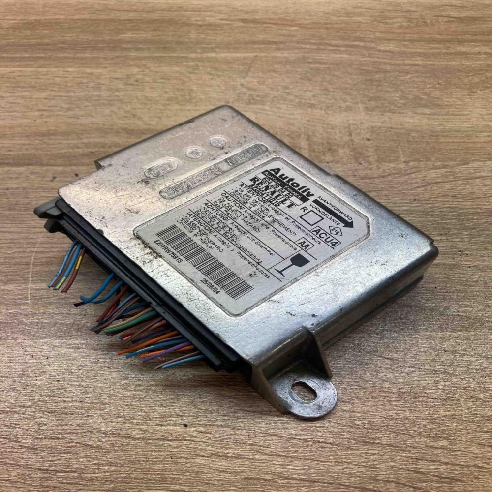 8200411015 604290400  Airbag control unit/module Renault Scenic II -  Grand scen