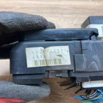 0H24 0325 4860  Fuse module Volkswagen Jetta V