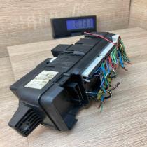 0H24 0325 4860  Fuse module Volkswagen Jetta V