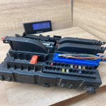 13112911 519046015 AR Fuse module Opel Vectra C