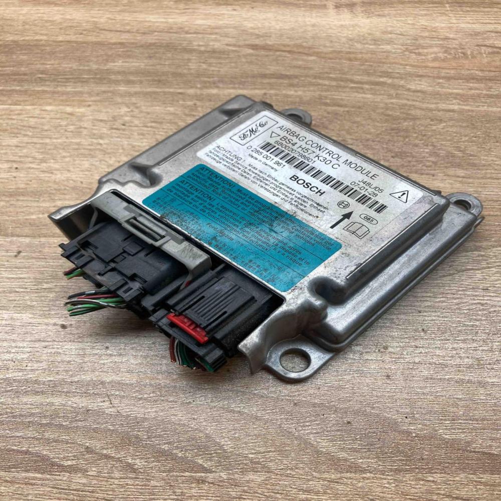 BS4H57K30C 0285001961  Airbag control unit/module Mazda 3 I