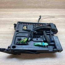 7M0971882A 7MO962258K  Fuse module Volkswagen Sharan