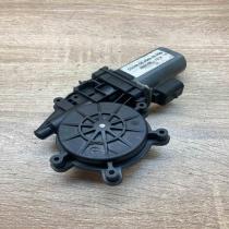 D2398 05 4545 00 008 260109  Front door window regulator motor Renault Megane I