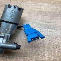 404 152 414805  Seat adjustment motor Opel Omega B1