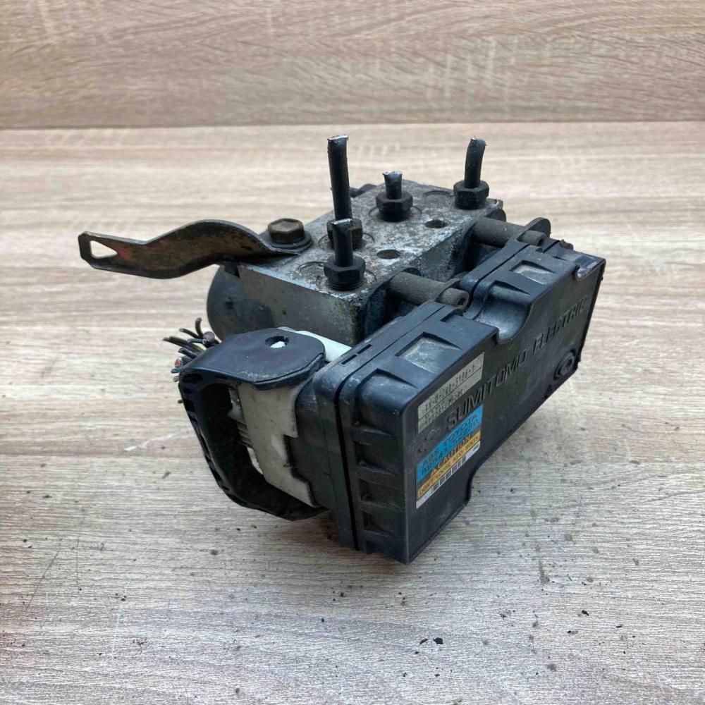 89541 52230 1D023106320C7  ABS Pump Toyota Corolla E120 E130