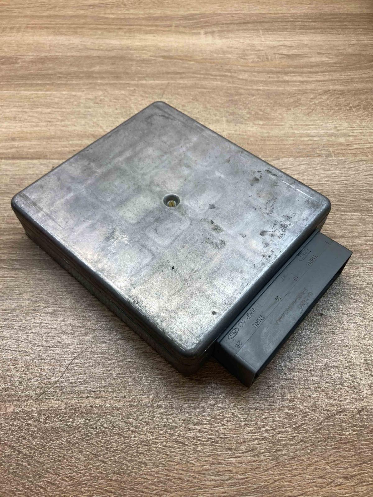 YS4F 12A650 PA FSSB 14A621 AA PANG Engine control unit/module ECU Ford Focus