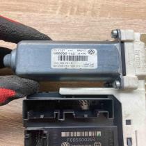 1K0959793L 1K0959701P  Front door window regulator motor Volkswagen PASSAT B6