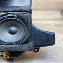 8360778 4913430774 Right side Rear door speaker BMW 5 E39