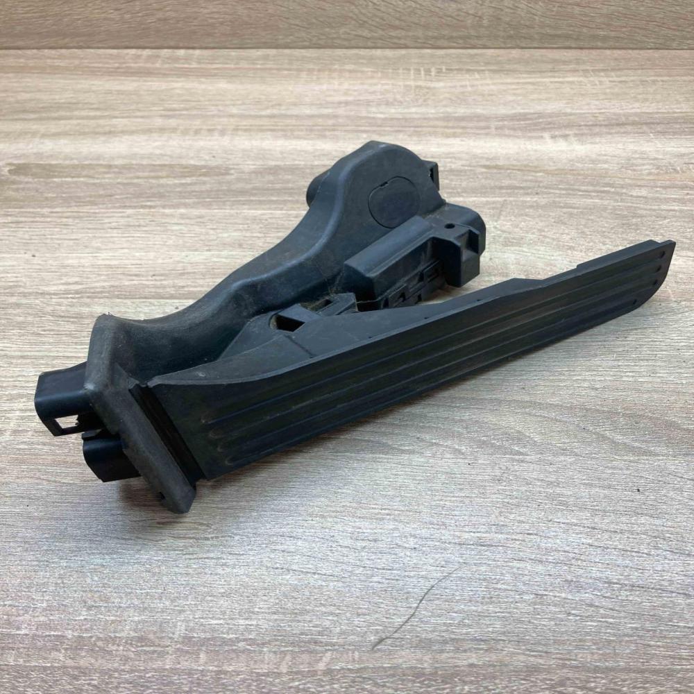 1K1721503AS 6PV011039 05  Accelerator throttle pedal Volkswagen PASSAT B6