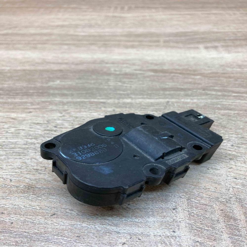 EFB336 31082006 929888G Air flap motor/actuator BMW X5 E70