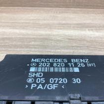 2028201126 05072030  Comfort/convenience module Mercedes-Benz C W202