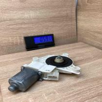 A1669060201 0130822754 Used Front door window regulator motor Mercedes-Benz ML W