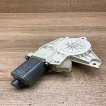 A1669060301 0130822755  Front door window regulator motor Mercedes-Benz ML W166