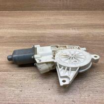 A1669060501 0130822757  Rear door window regulator motor Mercedes-Benz ML W166
