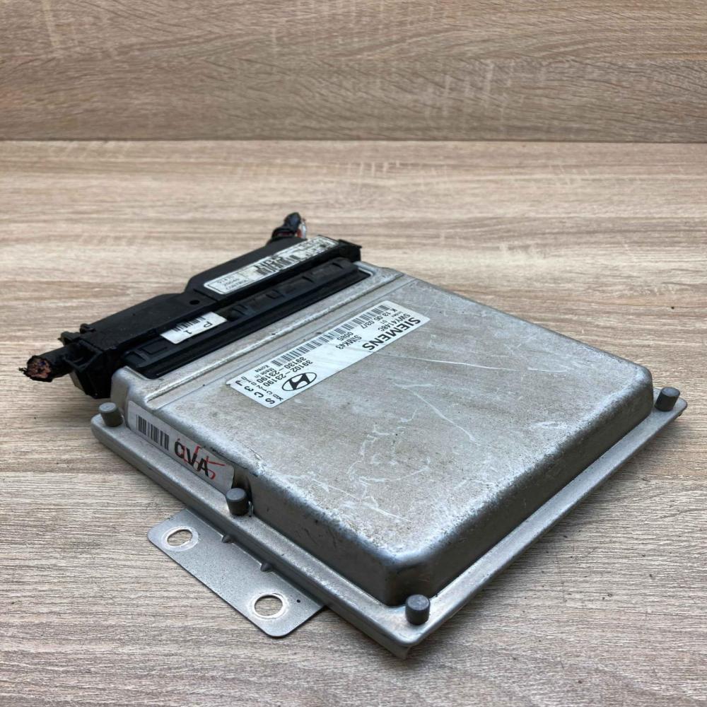 39102 23190 5WY4148C  Engine control unit/module ECU Hyundai Getz