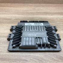 8200565863 8200592611 Used Engine control unit/module ECU Renault Scenic II -  G