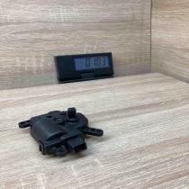 1S7H 19B634 CA Used  Air flap motor/actuator Ford Focus