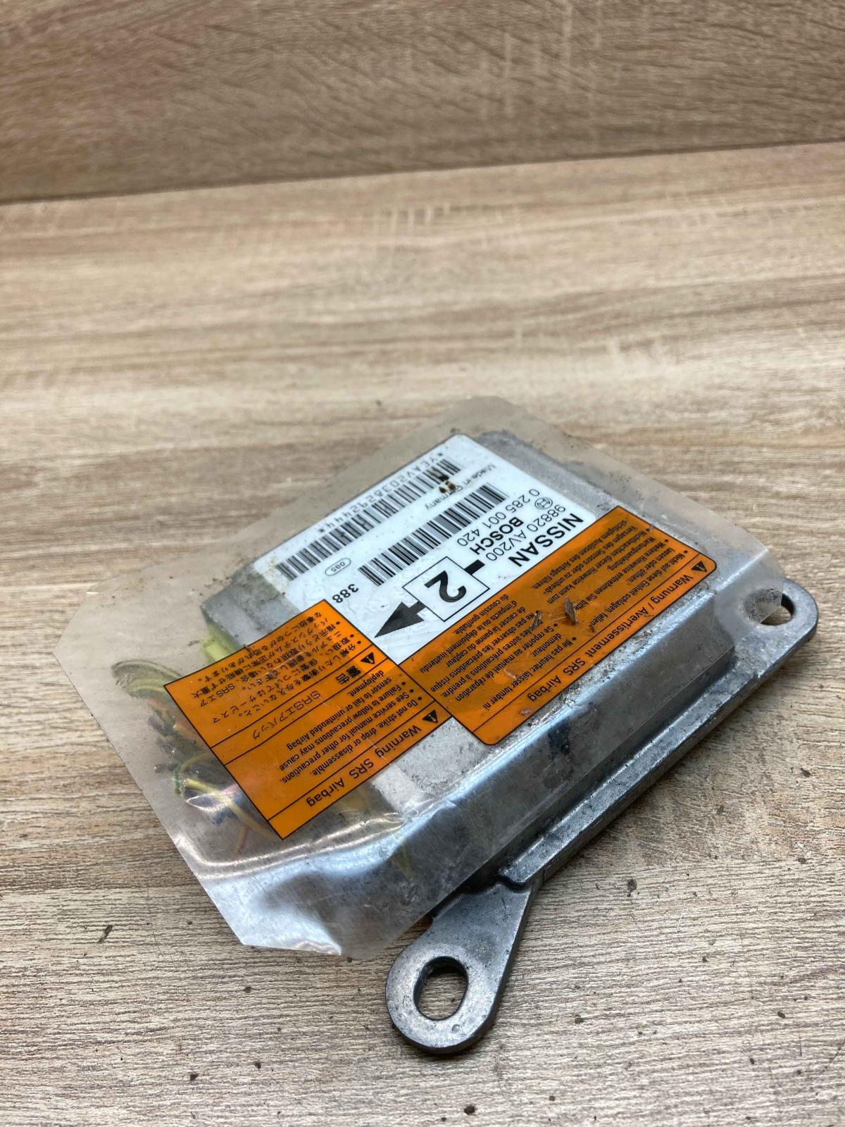 98820AV200 0285001420 2 Airbag control unit/module Nissan Primera