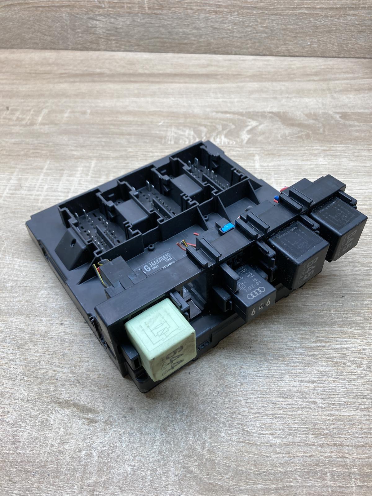 3AA937087G 5WK50414  Comfort/convenience module Volkswagen PASSAT B7