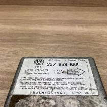 357959656 5WK4075 Used Airbag control unit/module Volkswagen PASSAT B4