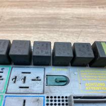 90504534 Used  Fuse box set Opel Vectra B